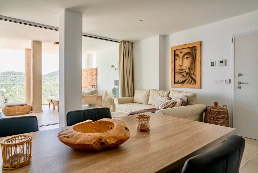 316128714_10220120697472382_2084460375084940438_n