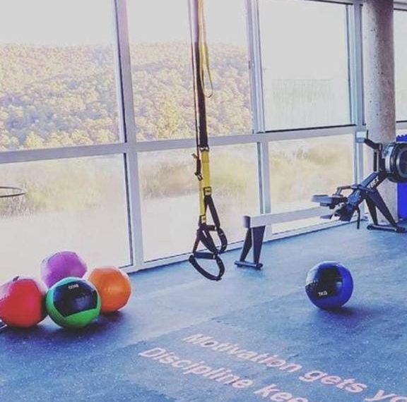 316293715_10220120700552459_2459900394899923009_n