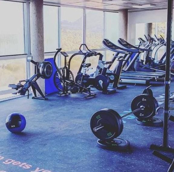 316819443_10220120700712463_4438308556073505362_n