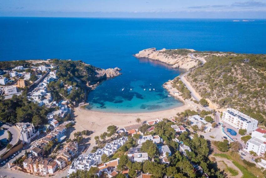 316952744_10220120698952419_8032811734661867280_n