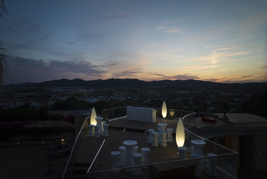 Todos los derechos reservados © www.nachodorado.com