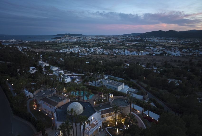 Todos los derechos reservados © www.nachodorado.com