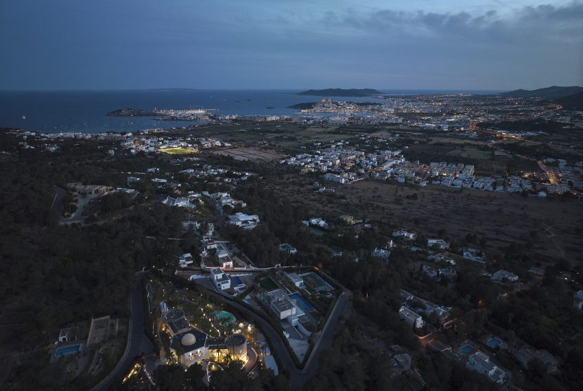 Todos los derechos reservados © www.nachodorado.com