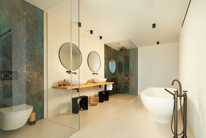 Todos los derechos reservados © www.nachodorado.com