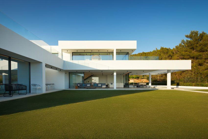 Todos los derechos reservados © www.nachodorado.com