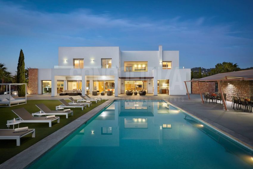 cf0c30fa-4232-4193-b1d1-775ef5a6e3d2